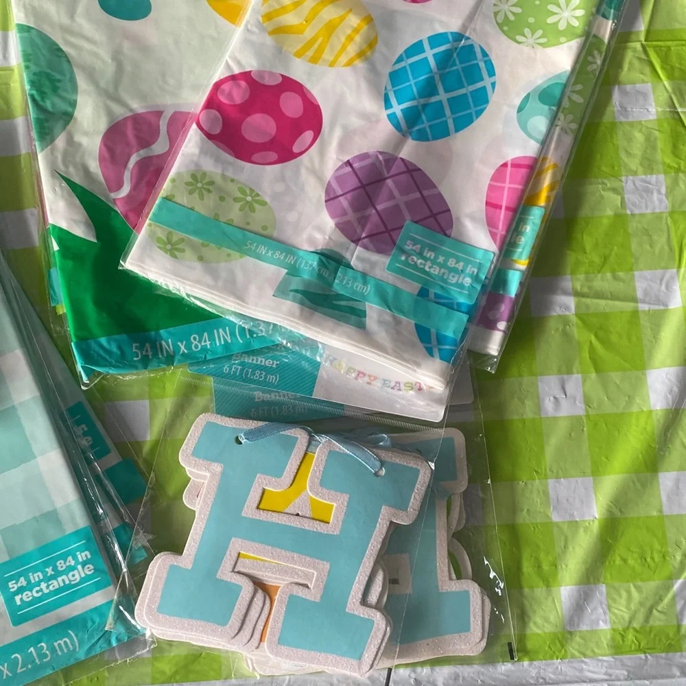 Easter Bunny and Egg Party Supplies Set
